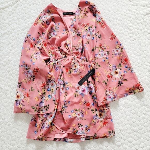 NEW House of Harlow x Revolve floral kimono dress long sleeved wrap pink medium - Picture 10 of 11